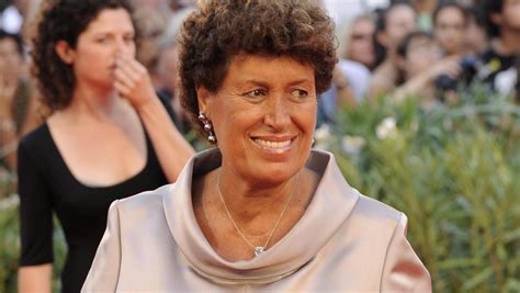 carla fendi american life|Carla Fendi, fashion force and philanthropist, dies .